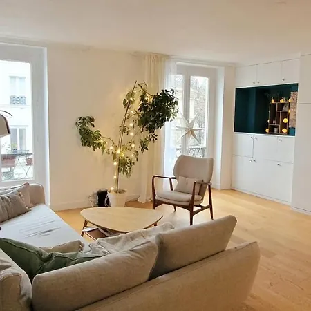 Spacious Flat In Aligre *